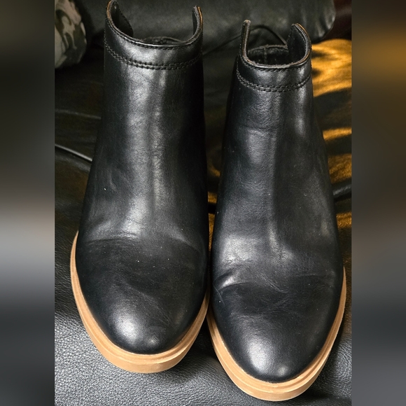 DV for Target like NEW Black Leather Ankle Boots sz7 - Picture 7 of 9